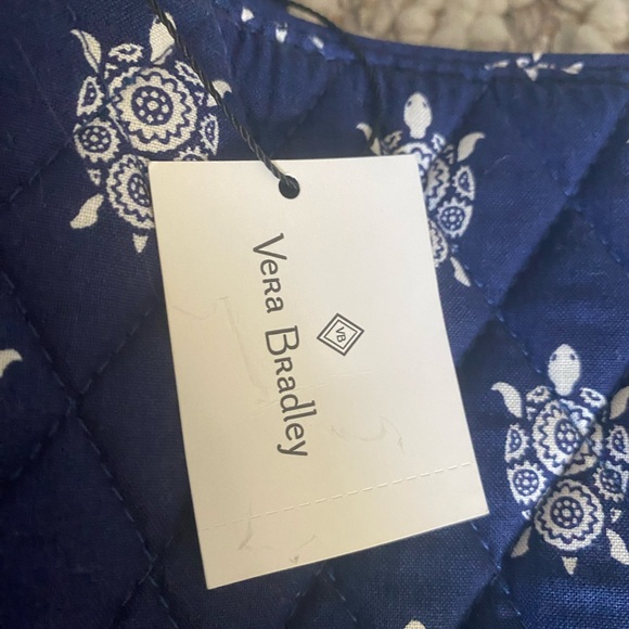 NWT Vera Bradley navy blue and white turtle quilted tote bag. - Picture 2 of 7